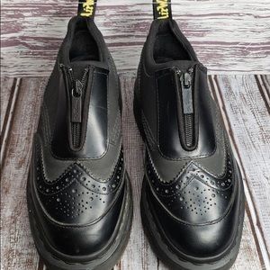 Dr Martens shoes women’s size 8